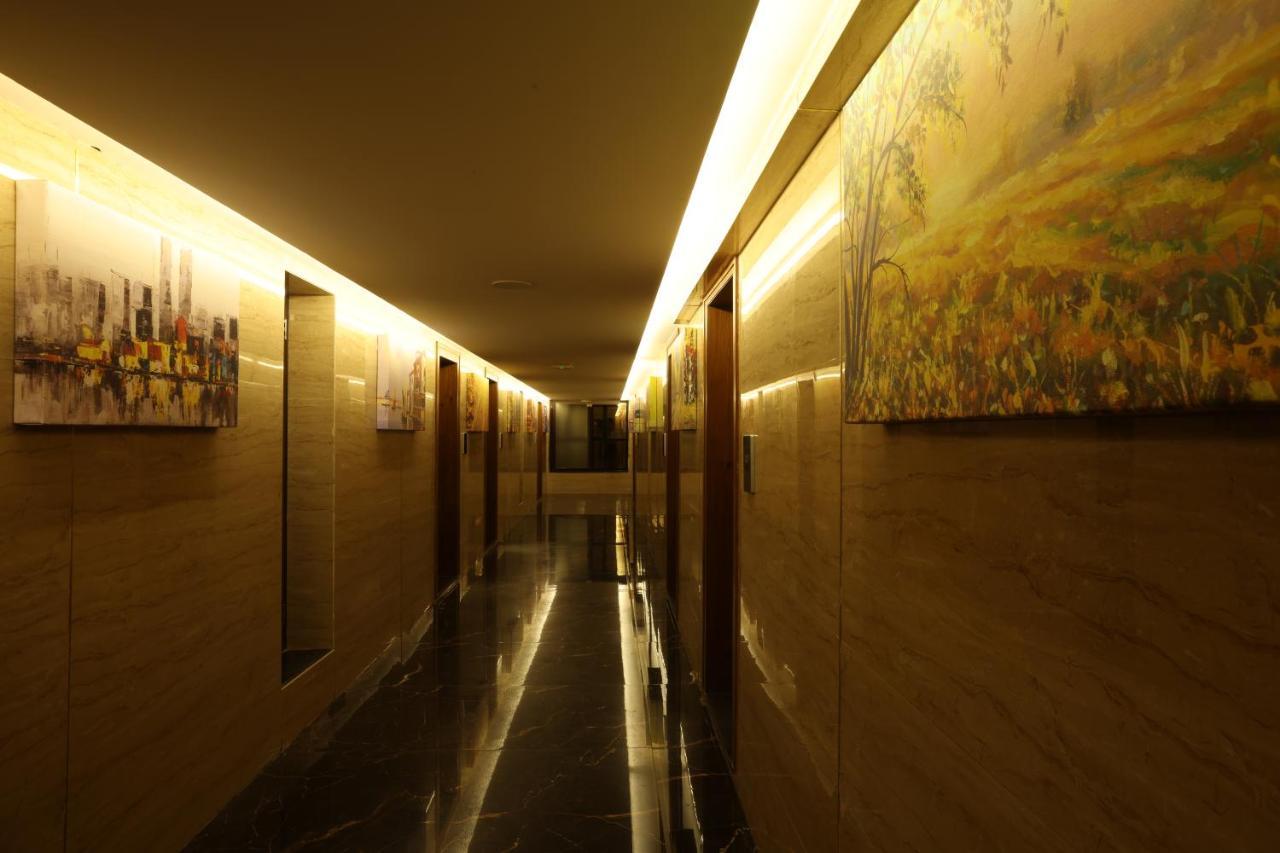 Royal Plaza Suites By Rak Rooms, Mangaluru ภายนอก รูปภาพ