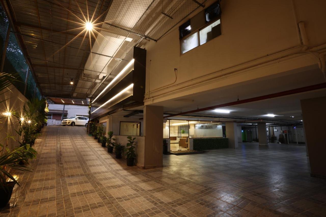 Royal Plaza Suites By Rak Rooms, Mangaluru ภายนอก รูปภาพ