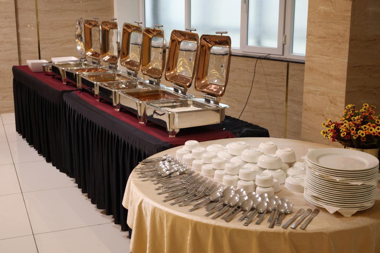 Royal Plaza Suites By Rak Rooms, Mangaluru ภายนอก รูปภาพ
